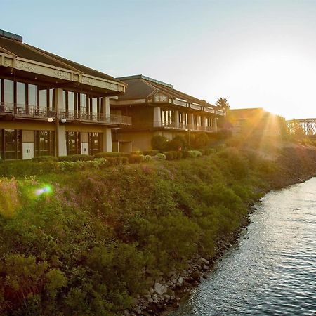 Holiday Inn Portland - Columbia Riverfront By Ihg Экстерьер фото