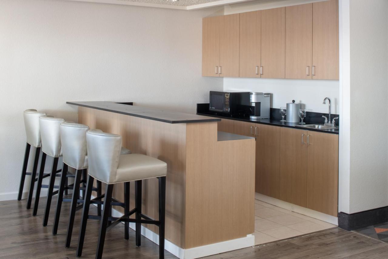 Holiday Inn Portland - Columbia Riverfront By Ihg Экстерьер фото