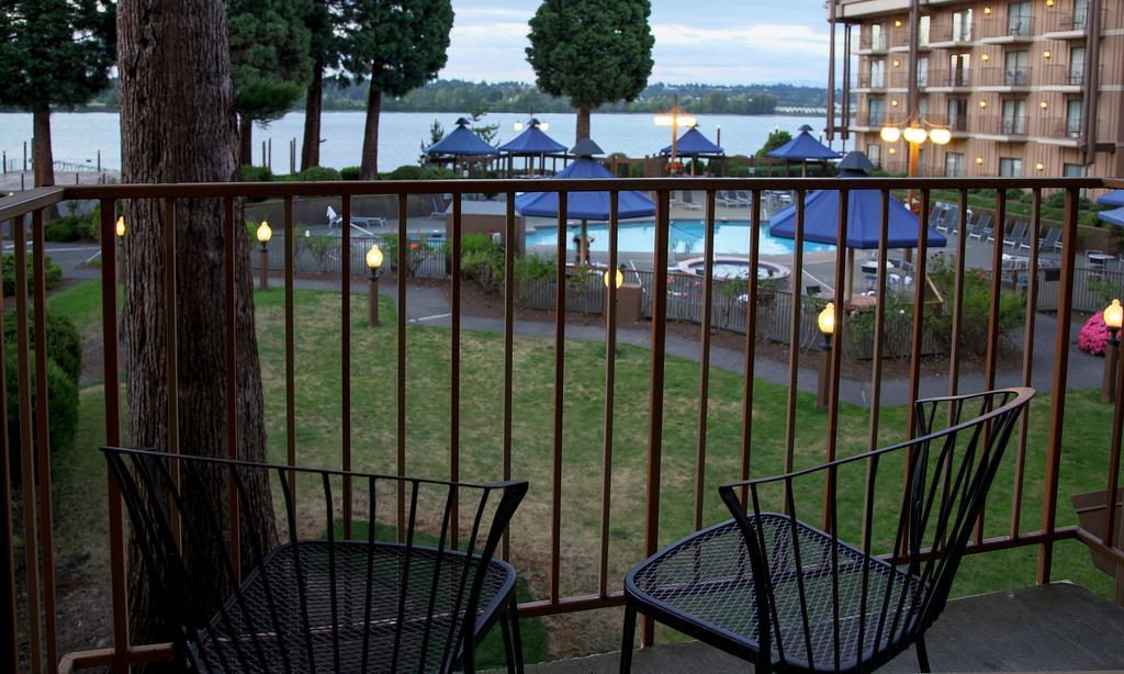 Holiday Inn Portland - Columbia Riverfront By Ihg Экстерьер фото